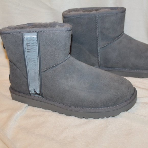 NIB UGG MINI‎ LOGO SUEDE SHEARLING LINED ANKLE BOOTS GRAY 9 - Picture 7 of 7